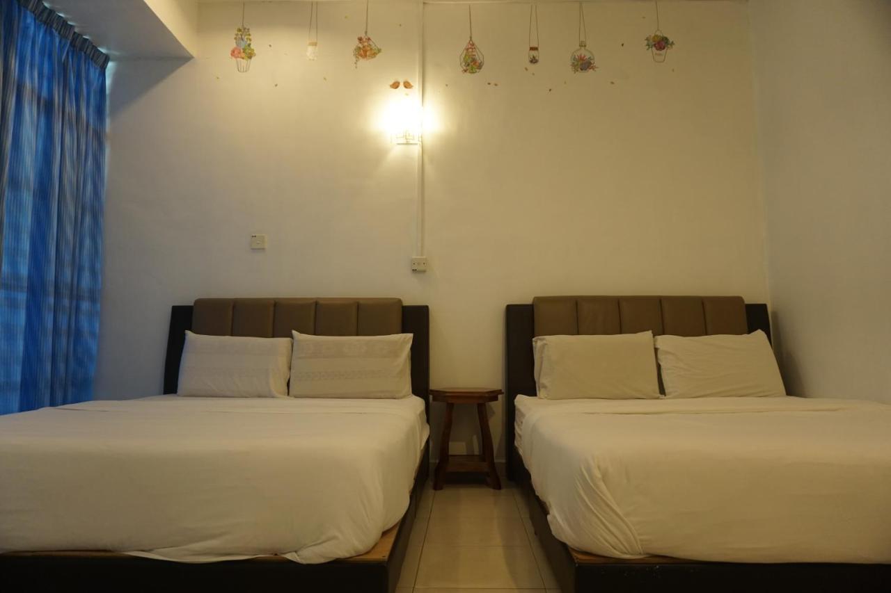S & S Guest House Kuantan Exterior photo
